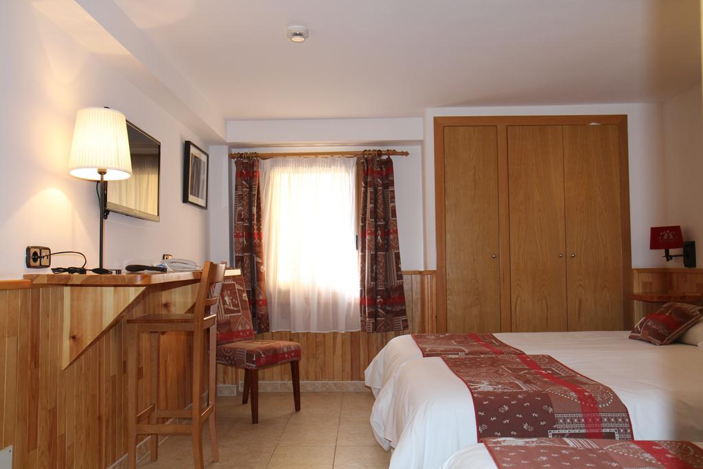 Hotel Bruxelles Soldeu Ngoại thất bức ảnh